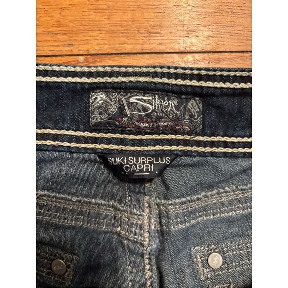 Silver Capri Jeans - Picture 2 of 4